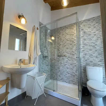 Mirando A Picos De Europa *