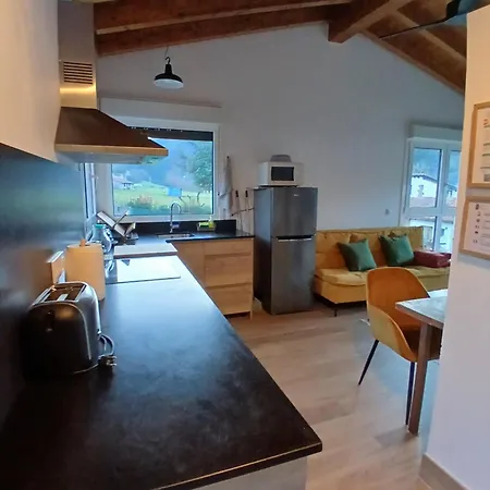 Mirando A Picos De Europa 度假居