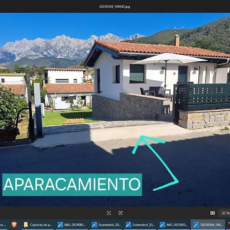Mirando A Picos De Europa Nyaraló Potes