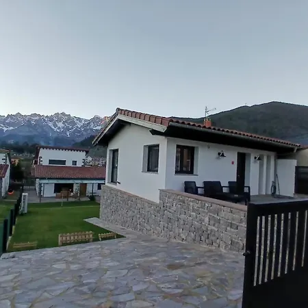 Mirando A Picos De Europa * Potes