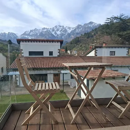 Mirando A Picos De Europa *
