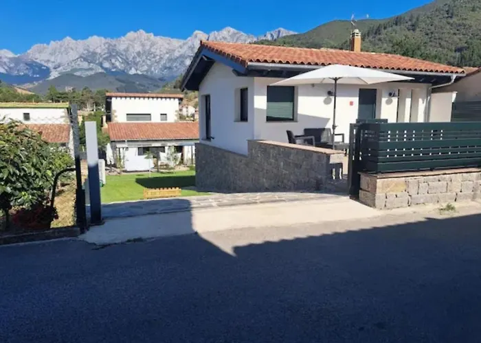 Mirando A Picos De Europa * Potes