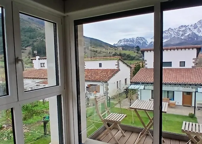 Mirando A Picos De Europa Dom wakacyjny Potes