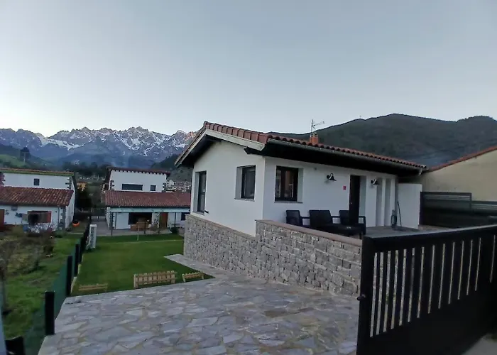 Mirando A Picos De Europa * Potes