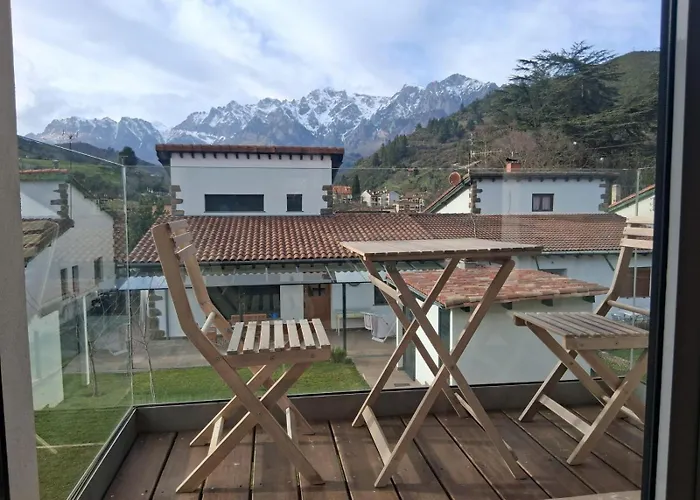 Mirando A Picos De Europa *